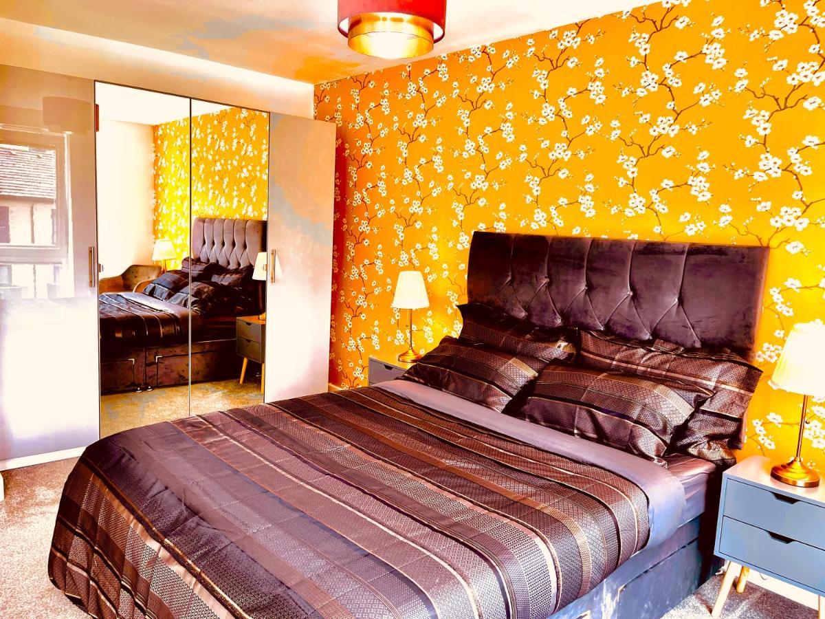 Modern Townhouse, Sleeps 4 With Parking Apartamento Wakefield Exterior foto